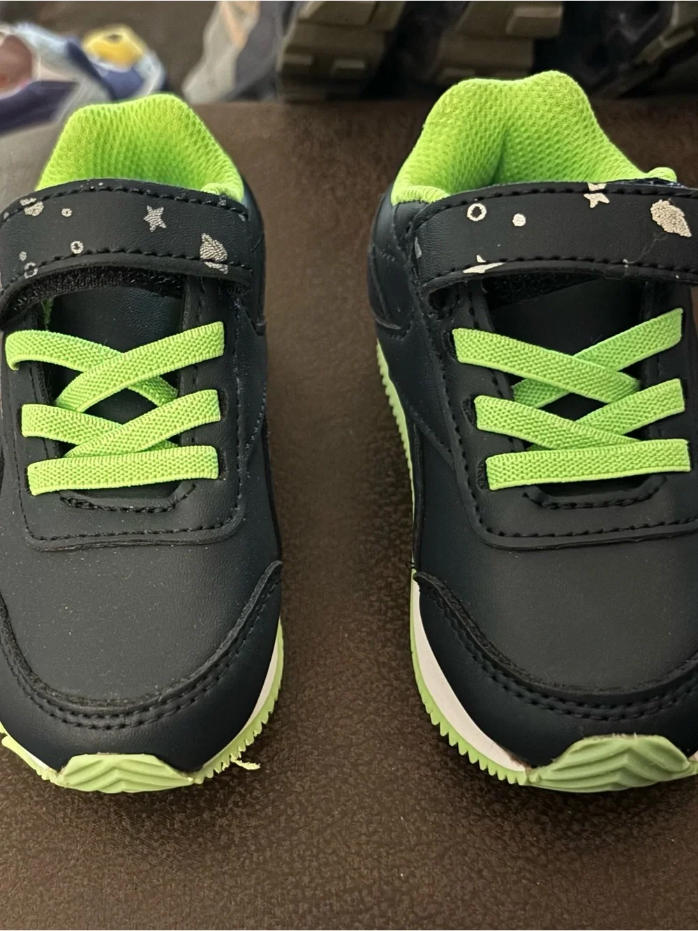 Reebok Kids Black & Bright Green Sneakers